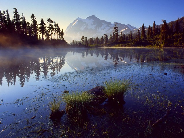 Wallpapere MaxFun.ro » Lac de munte